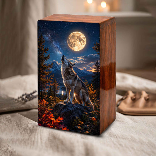 Wolf Urn For Human Ashes Male - Animal Cremation Keepsake Urns For Father