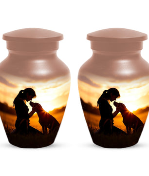 Dog Memorial Cremation Urn for Mom - Beautiful Urns for Women